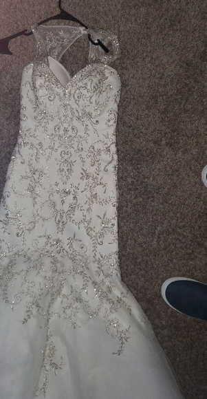 Wedding dress